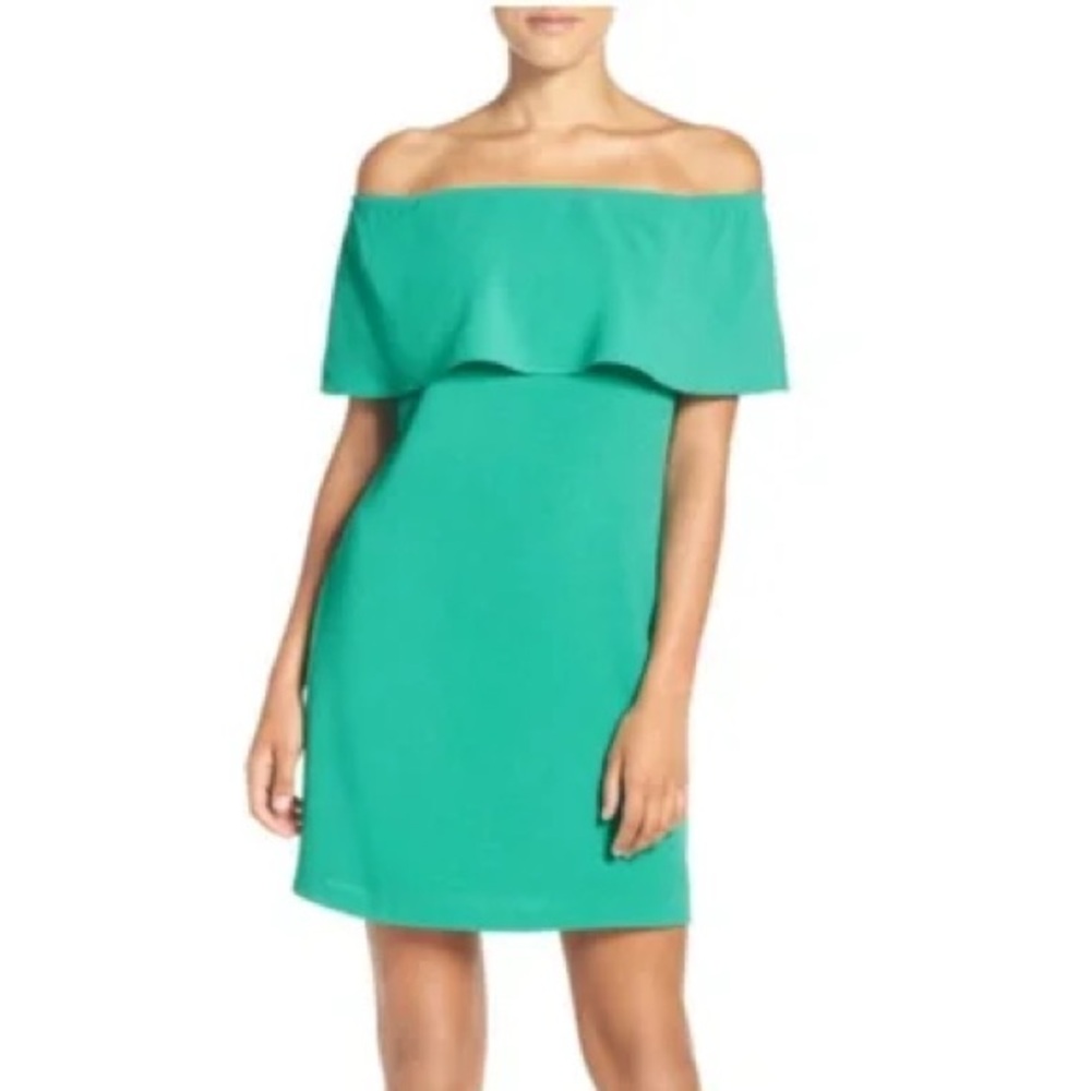 Charles Henry Off The Shoulder Dress in Green (Size S)
